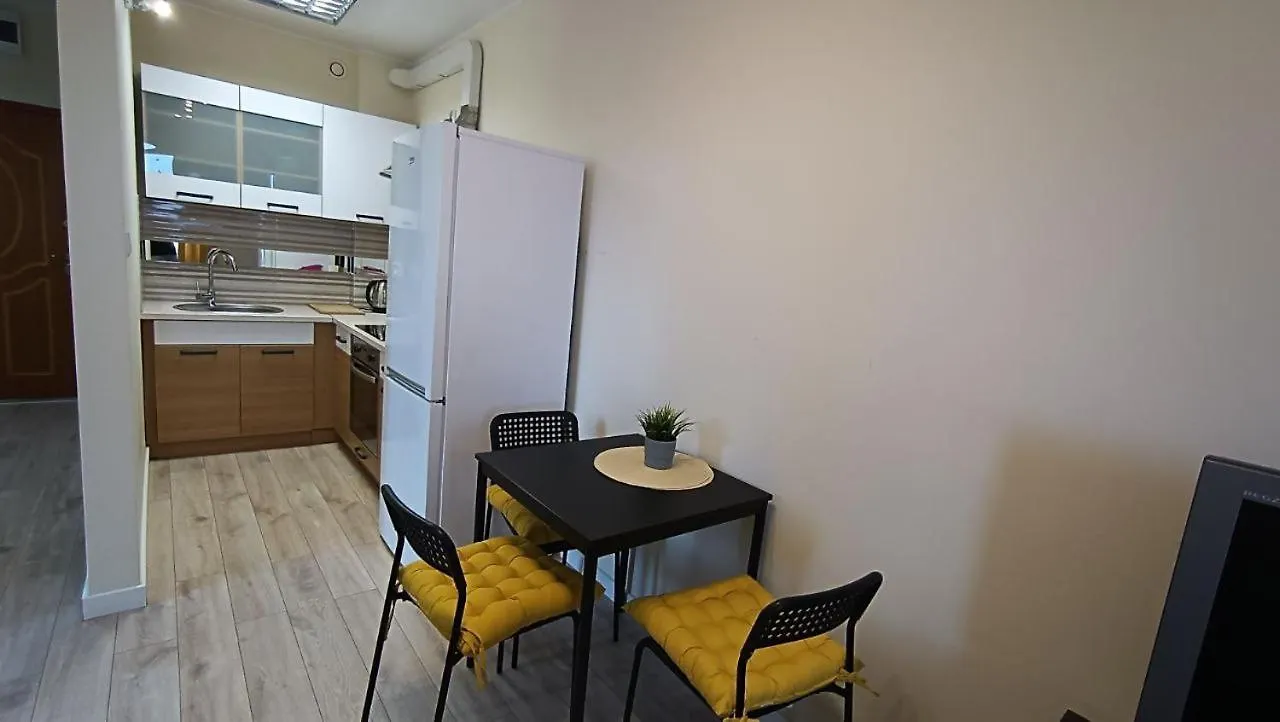 Apartament Cichy Apartament Z Klimatyzacja I Tarasem Warszawa